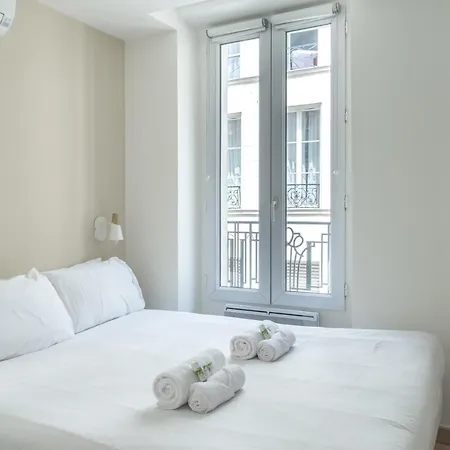 Lavie Maison Parisian Aircon Gem * Paris